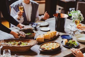 「ともに台所に立つ」キッチン付き新客室が出来るまで